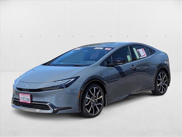 used 2025 Toyota Prius Plug-In Hybrid car, priced at $34,751