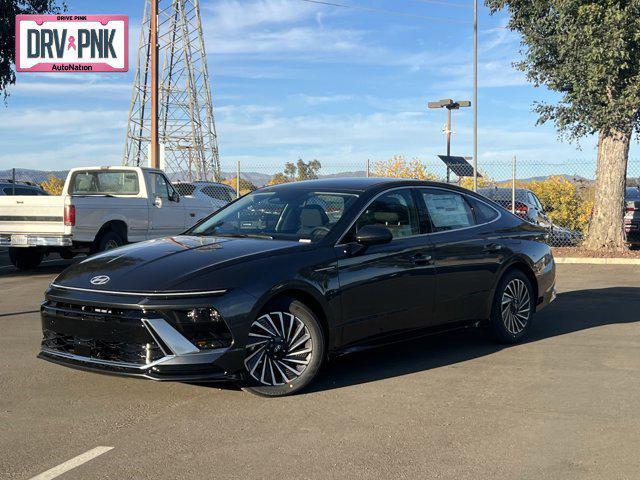 new 2025 Hyundai Sonata Hybrid car, priced at $32,760