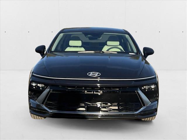 new 2025 Hyundai Sonata Hybrid car, priced at $32,057
