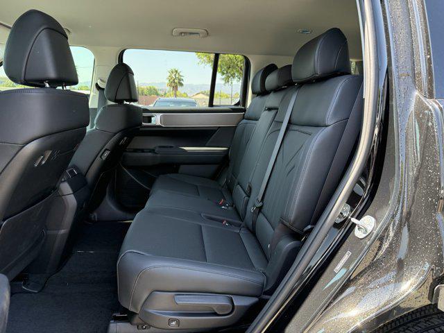 new 2025 Hyundai Santa Fe car, priced at $39,327