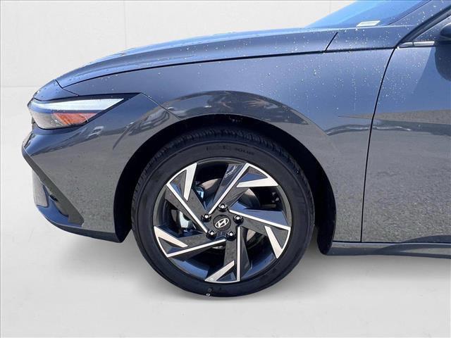 new 2025 Hyundai Elantra car, priced at $23,674