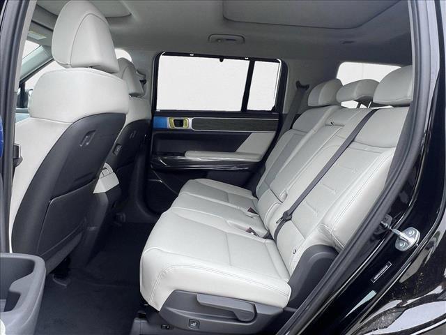 new 2025 Hyundai Santa Fe car, priced at $44,563