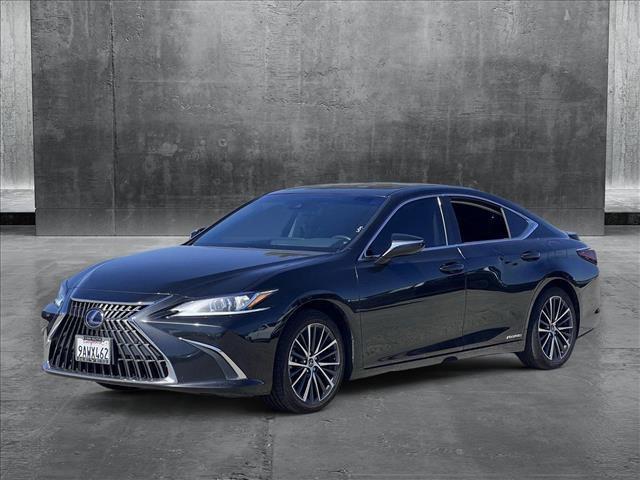 used 2022 Lexus ES 300h car, priced at $32,145