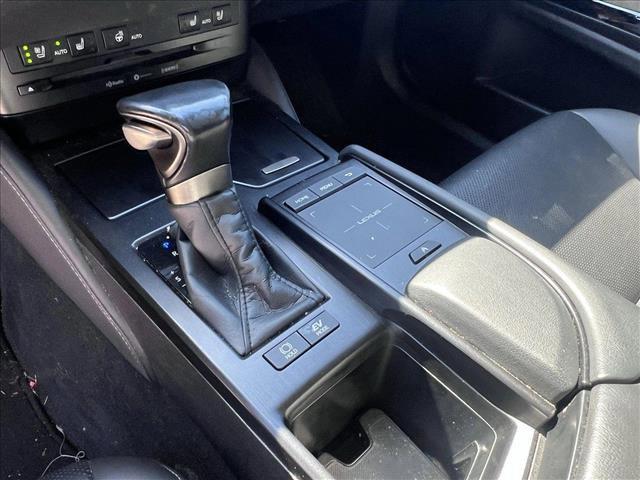 used 2022 Lexus ES 300h car, priced at $32,145