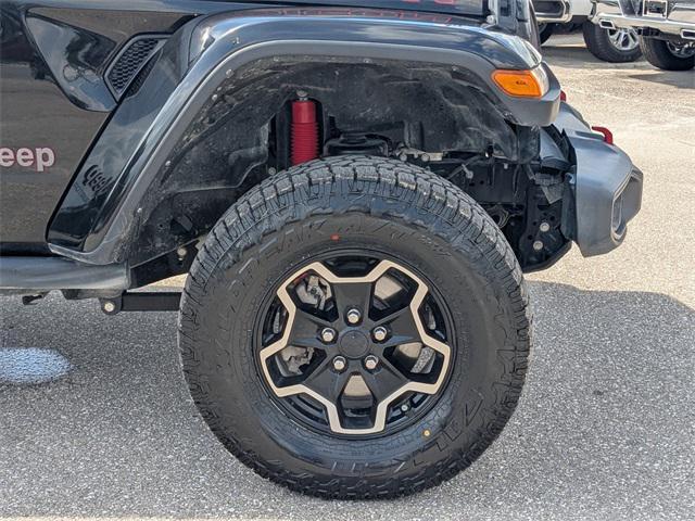used 2021 Jeep Gladiator car, priced at $26,354