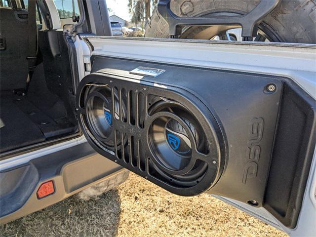 used 2020 Jeep Wrangler Unlimited car, priced at $25,169