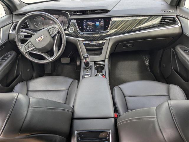 used 2023 Cadillac XT6 car, priced at $36,021