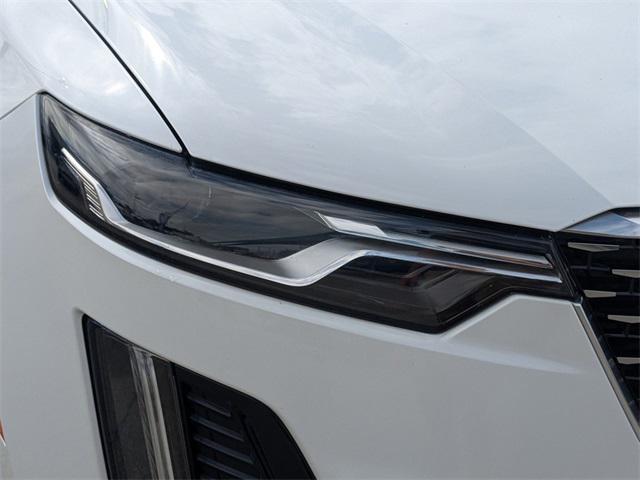 used 2023 Cadillac XT6 car, priced at $36,021