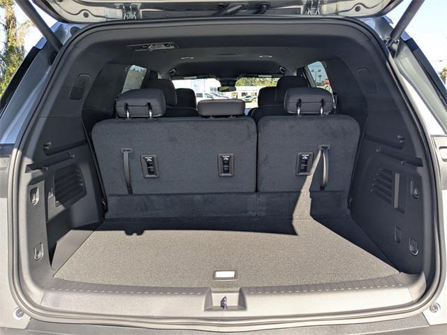 new 2026 Chevrolet Traverse car, priced at $40,735