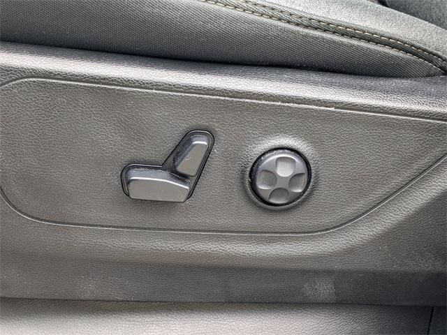 used 2020 Ram 1500 car, priced at $28,092