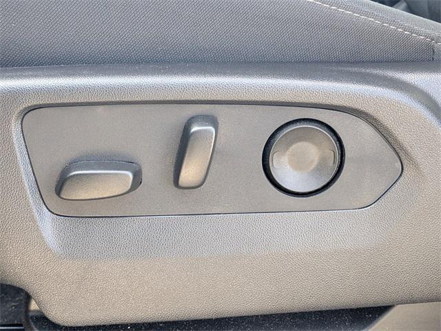 new 2025 Chevrolet Silverado 1500 car, priced at $50,720