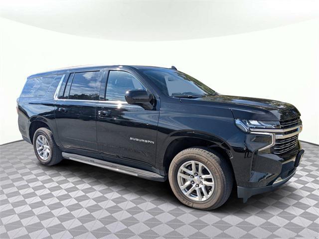 used 2023 Chevrolet Suburban car, priced at $42,989