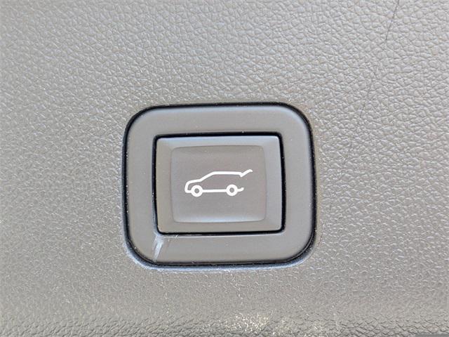 used 2023 Chevrolet Suburban car, priced at $42,989