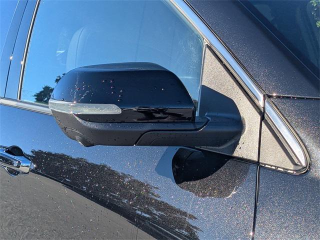 new 2026 Chevrolet Traverse car, priced at $55,036