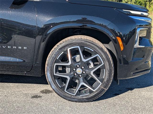 new 2026 Chevrolet Traverse car, priced at $55,036