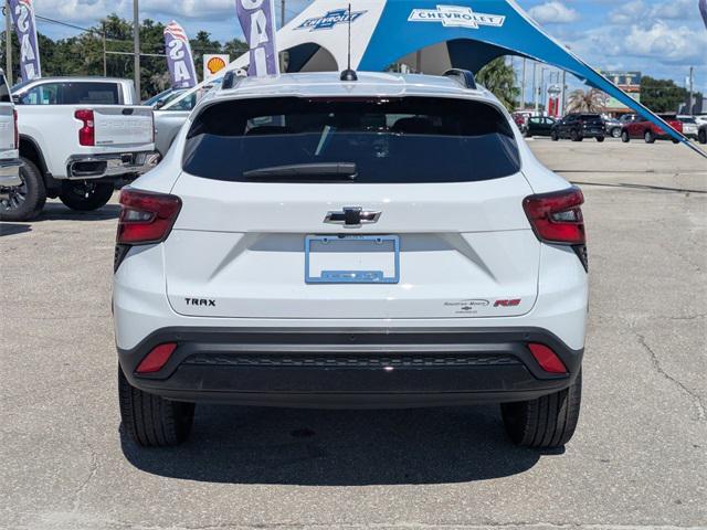 new 2025 Chevrolet Trax car, priced at $26,625