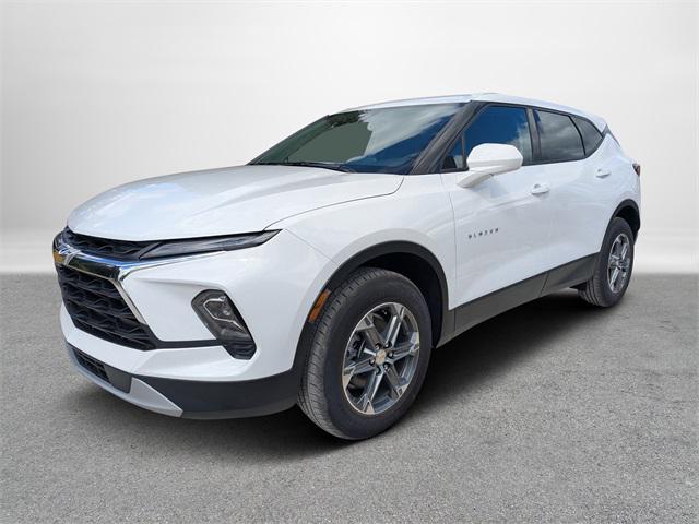 new 2025 Chevrolet Blazer car, priced at $35,785