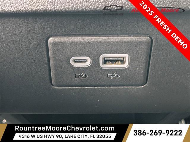 new 2025 Chevrolet Blazer car, priced at $35,785