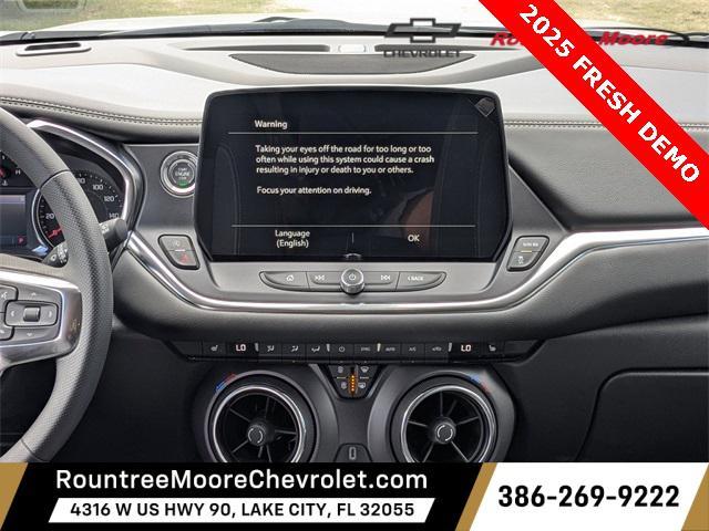new 2025 Chevrolet Blazer car, priced at $35,785