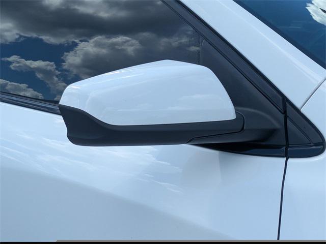 used 2022 Chevrolet Equinox car, priced at $22,036