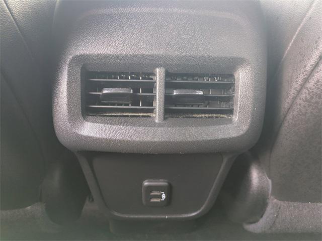 used 2022 Chevrolet Equinox car, priced at $22,036