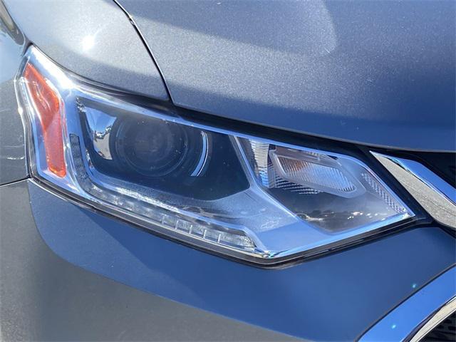 used 2020 Chevrolet Traverse car, priced at $19,587