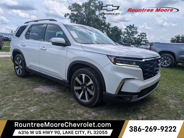 used 2023 Honda Pilot car, priced at $41,993