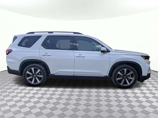 used 2023 Honda Pilot car, priced at $40,658