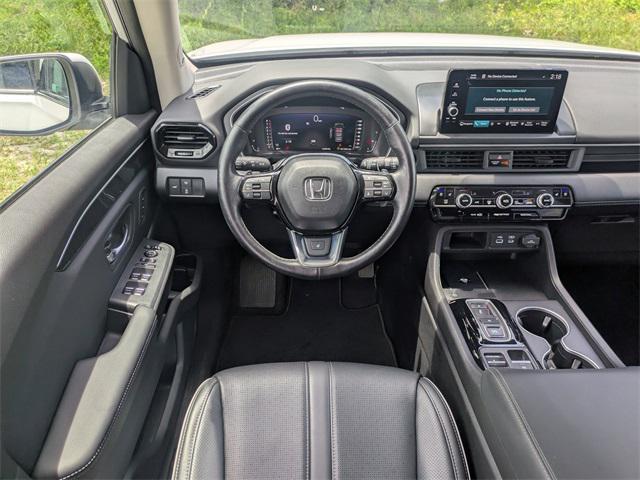 used 2023 Honda Pilot car, priced at $41,993