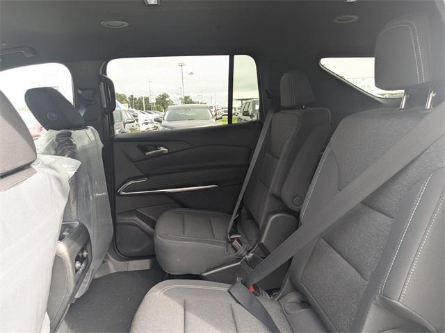 new 2026 Chevrolet Traverse car, priced at $43,020