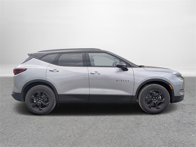 new 2025 Chevrolet Blazer car, priced at $39,820