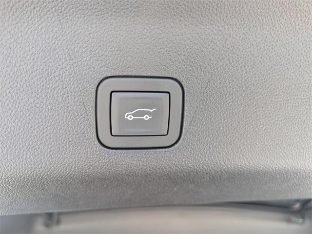 new 2025 Chevrolet Suburban car, priced at $81,710