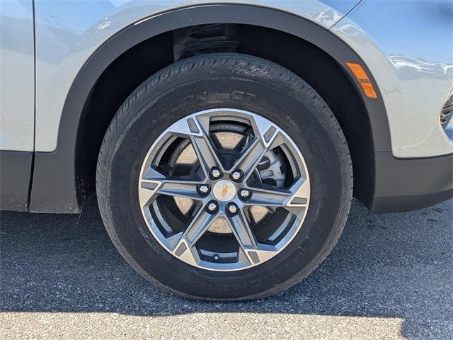 used 2025 Chevrolet Blazer car, priced at $23,997