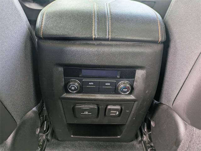 used 2021 Chevrolet Traverse car, priced at $27,895