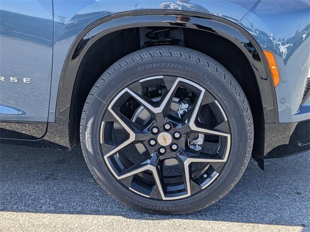 new 2026 Chevrolet Traverse car, priced at $55,035