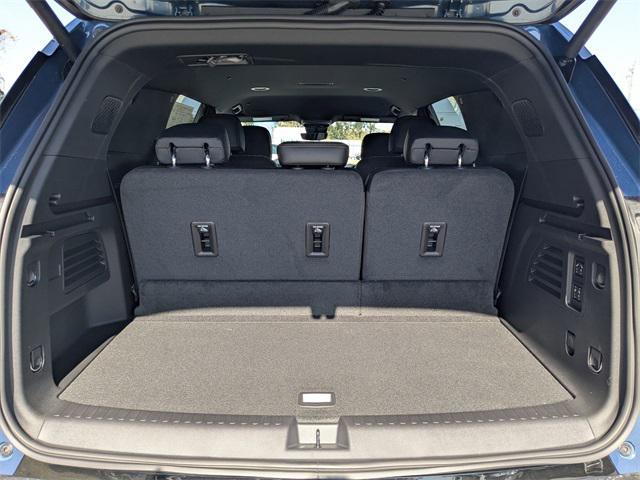 new 2026 Chevrolet Traverse car, priced at $55,035