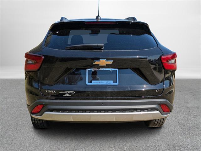 new 2025 Chevrolet Trax car, priced at $24,025