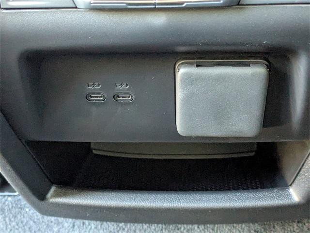 new 2026 Chevrolet Traverse car, priced at $55,830