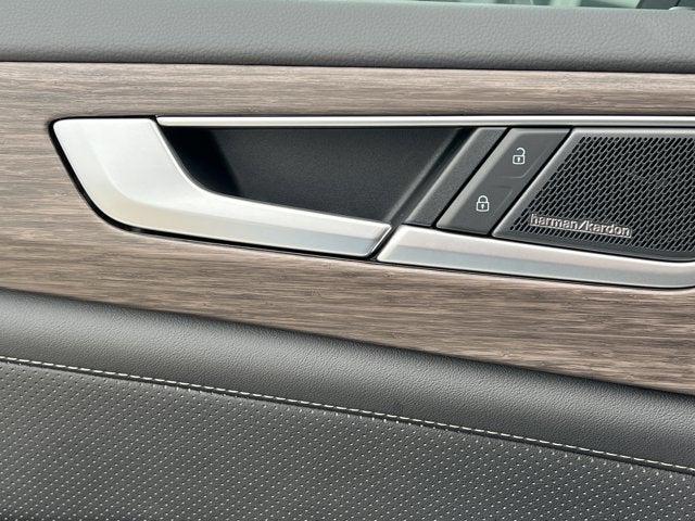 new 2025 Volkswagen Atlas car, priced at $52,348