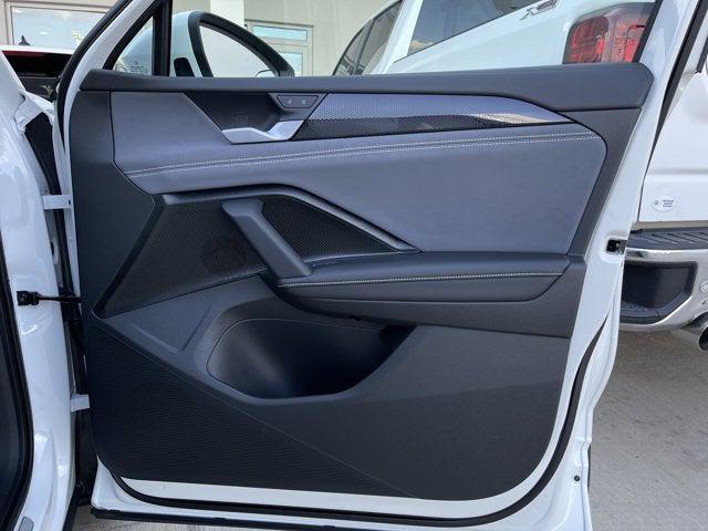 new 2025 Volkswagen Tiguan car, priced at $33,575
