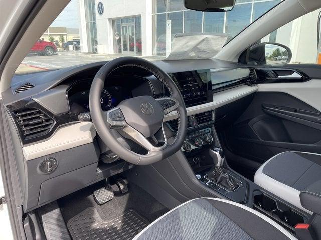 new 2025 Volkswagen Taos car