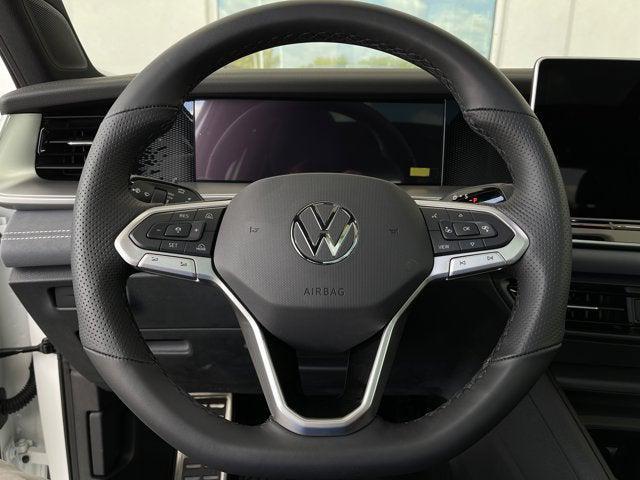 new 2025 Volkswagen Tiguan car, priced at $38,878