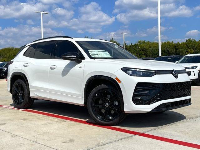 new 2025 Volkswagen Tiguan car, priced at $38,878