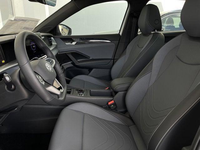 new 2025 Volkswagen Tiguan car, priced at $38,878