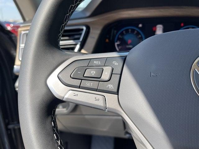 new 2025 Volkswagen Atlas car, priced at $43,882