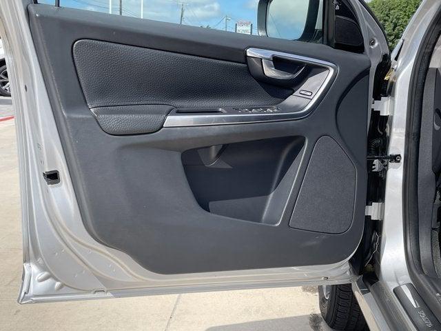 used 2014 Volvo XC60 car, priced at $11,788