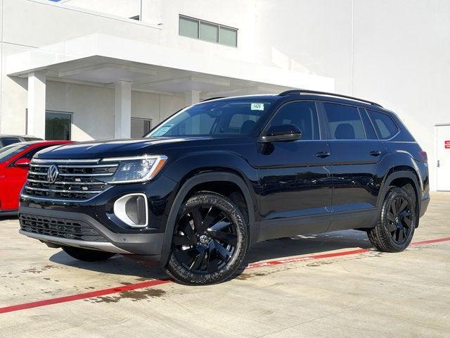 new 2026 Volkswagen Atlas car, priced at $45,185