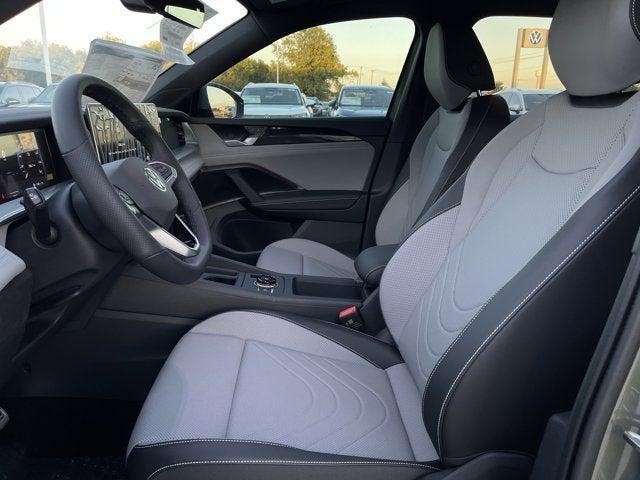 new 2025 Volkswagen Tiguan car, priced at $38,115