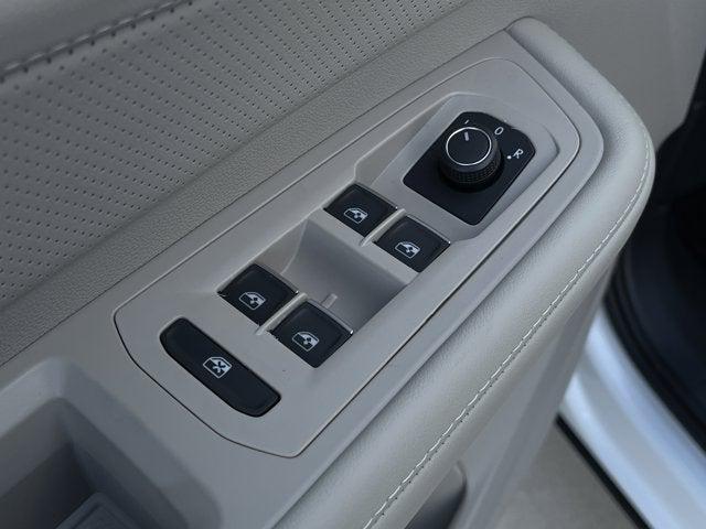 new 2026 Volkswagen Atlas car, priced at $42,682