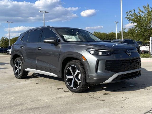 new 2025 Volkswagen Tiguan car, priced at $32,050